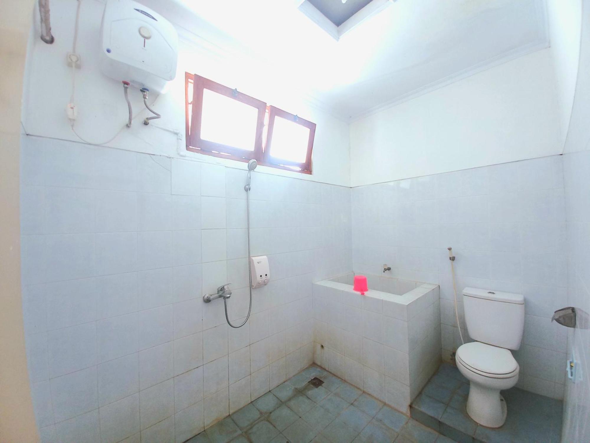 Homestay Simply Homy Warungboto Dekat Gembiraloka Yogyakarta Exterior foto