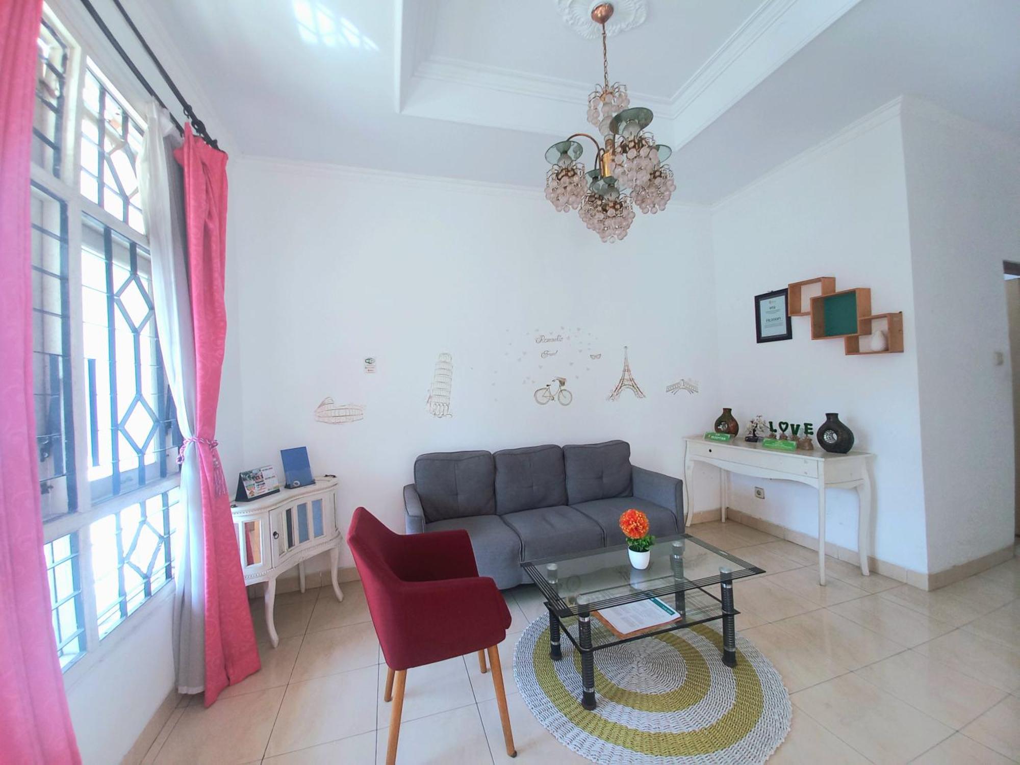 Homestay Simply Homy Warungboto Dekat Gembiraloka Yogyakarta Exterior foto